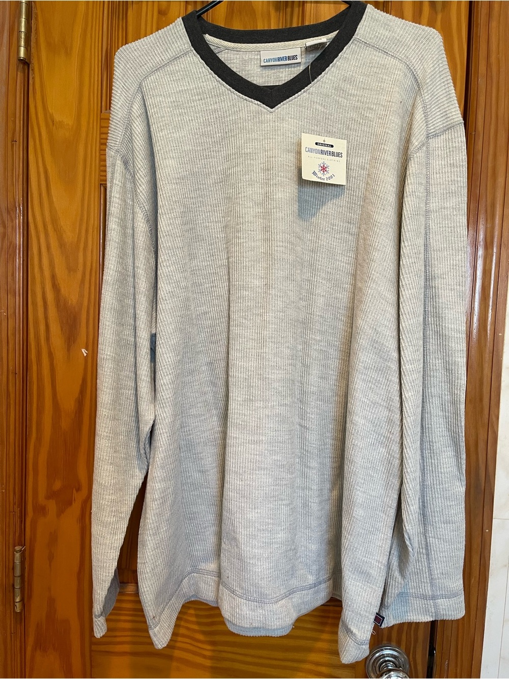 NWT Men’s Canyon River Blues Heather Gray Waffle Knit Pullover with Black Trim